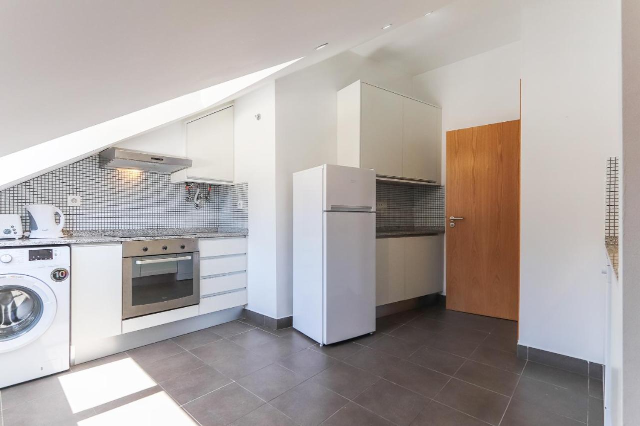 Vita Portucale ! Concept Apartment Campo Ourique Лиссабон Экстерьер фото
