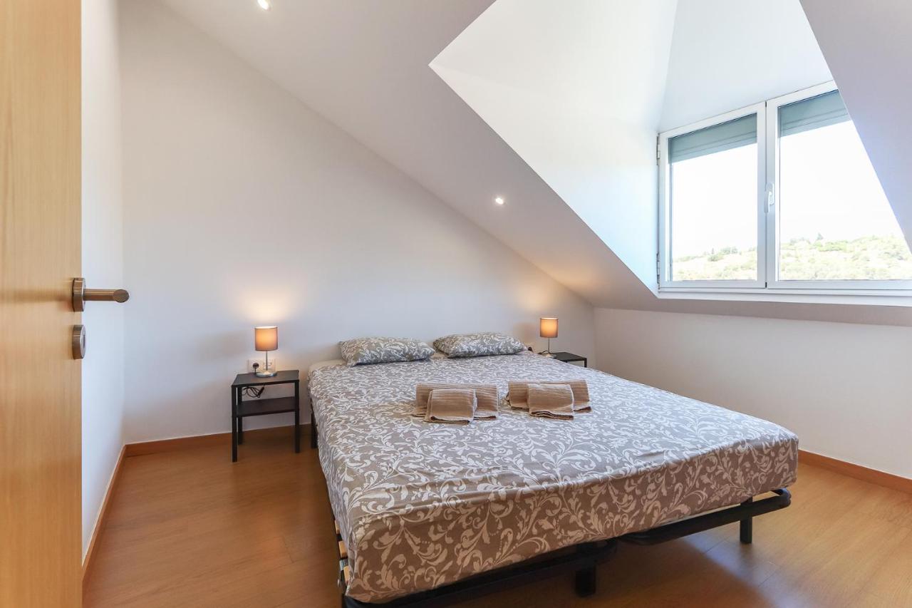 Vita Portucale ! Concept Apartment Campo Ourique Лиссабон Экстерьер фото
