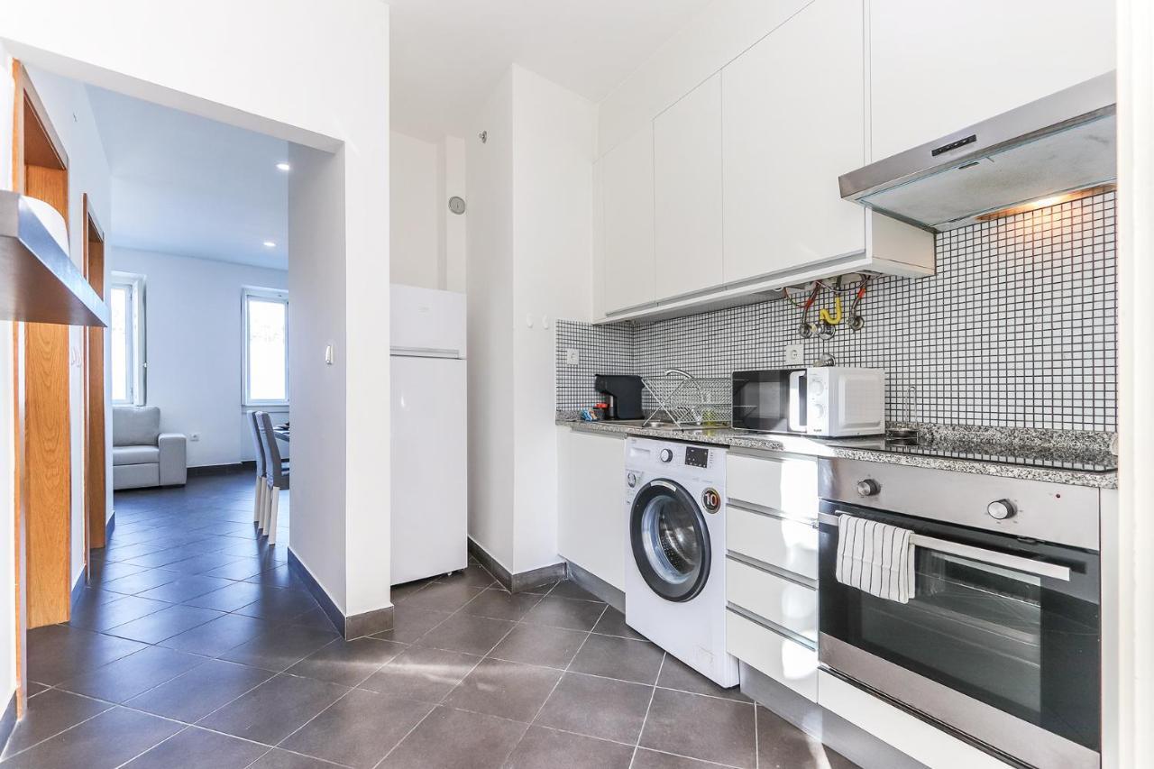 Vita Portucale ! Concept Apartment Campo Ourique Лиссабон Экстерьер фото
