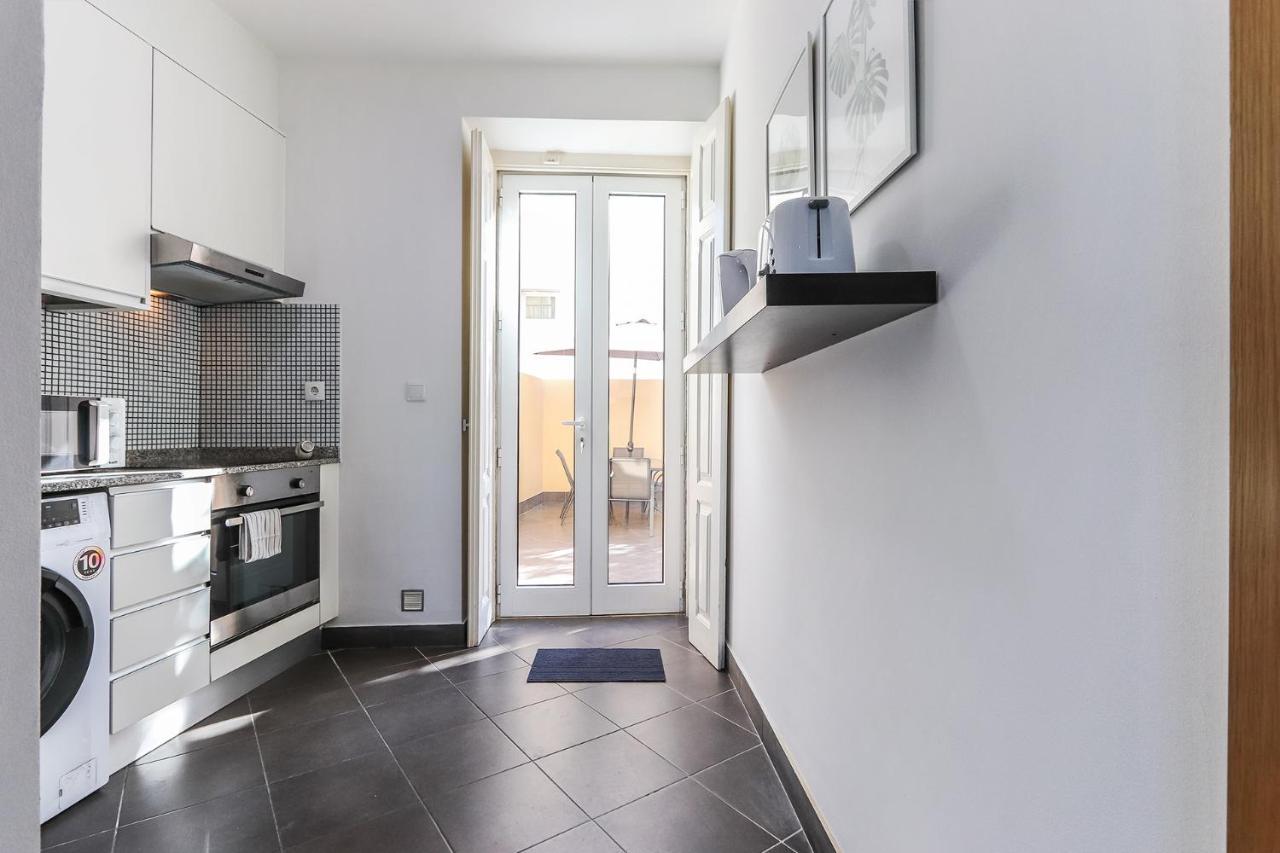Vita Portucale ! Concept Apartment Campo Ourique Лиссабон Экстерьер фото