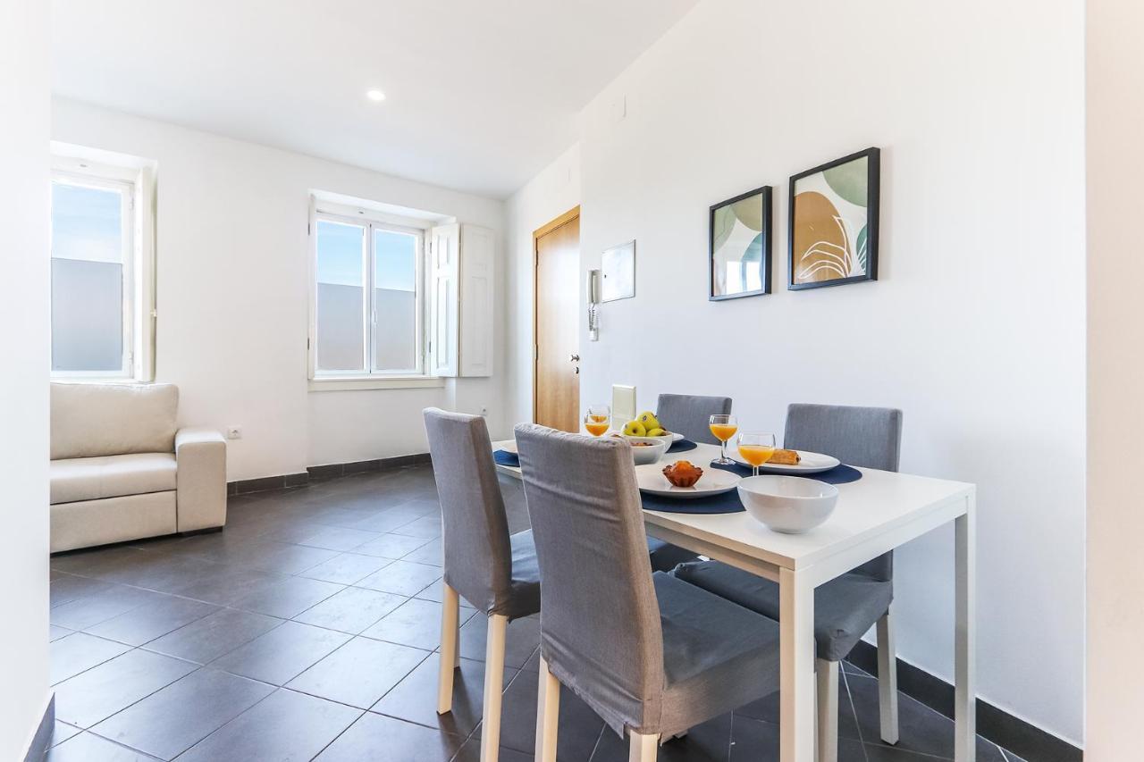 Vita Portucale ! Concept Apartment Campo Ourique Лиссабон Экстерьер фото