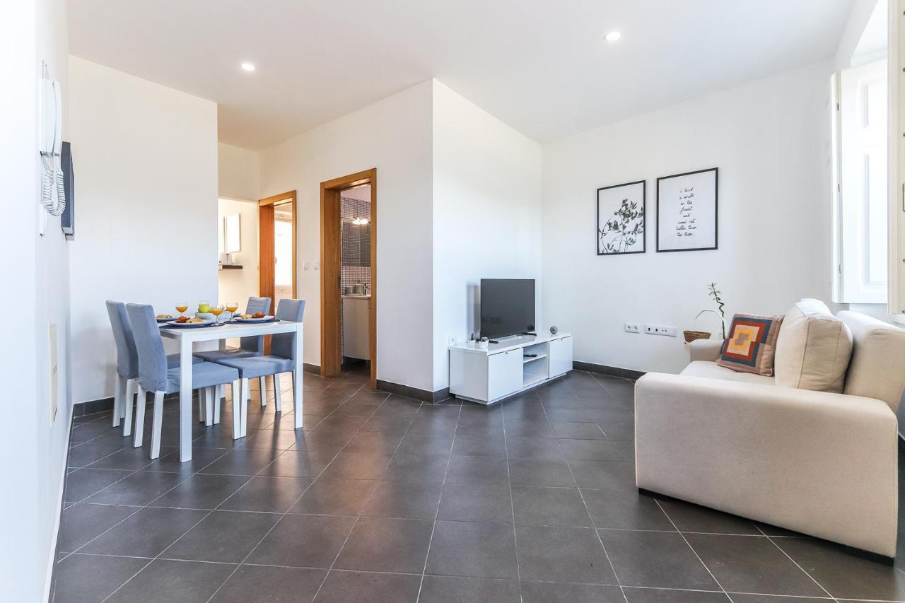 Vita Portucale ! Concept Apartment Campo Ourique Лиссабон Экстерьер фото